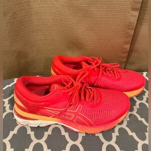 ASICS women’s Gel-Kayano 25 pink/mojave Running Shoes Size 8